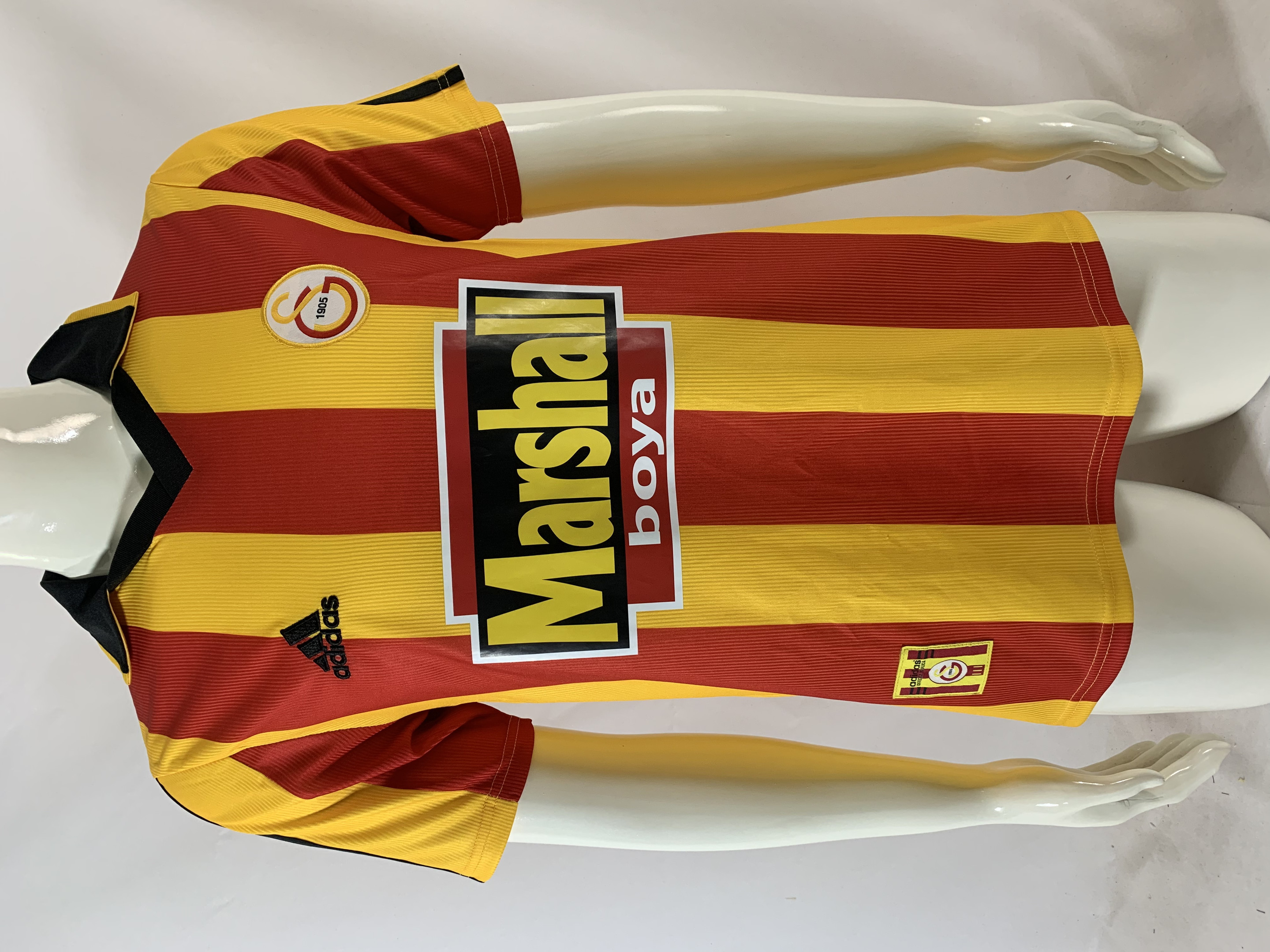 Galatasaray S.K. 1999/2000 Home Retro Men Jersey – Yellow/Red