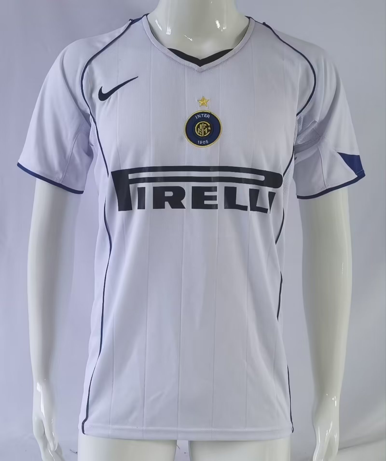 Inter Milan 2004/05 Away Retro Men Jersey – White