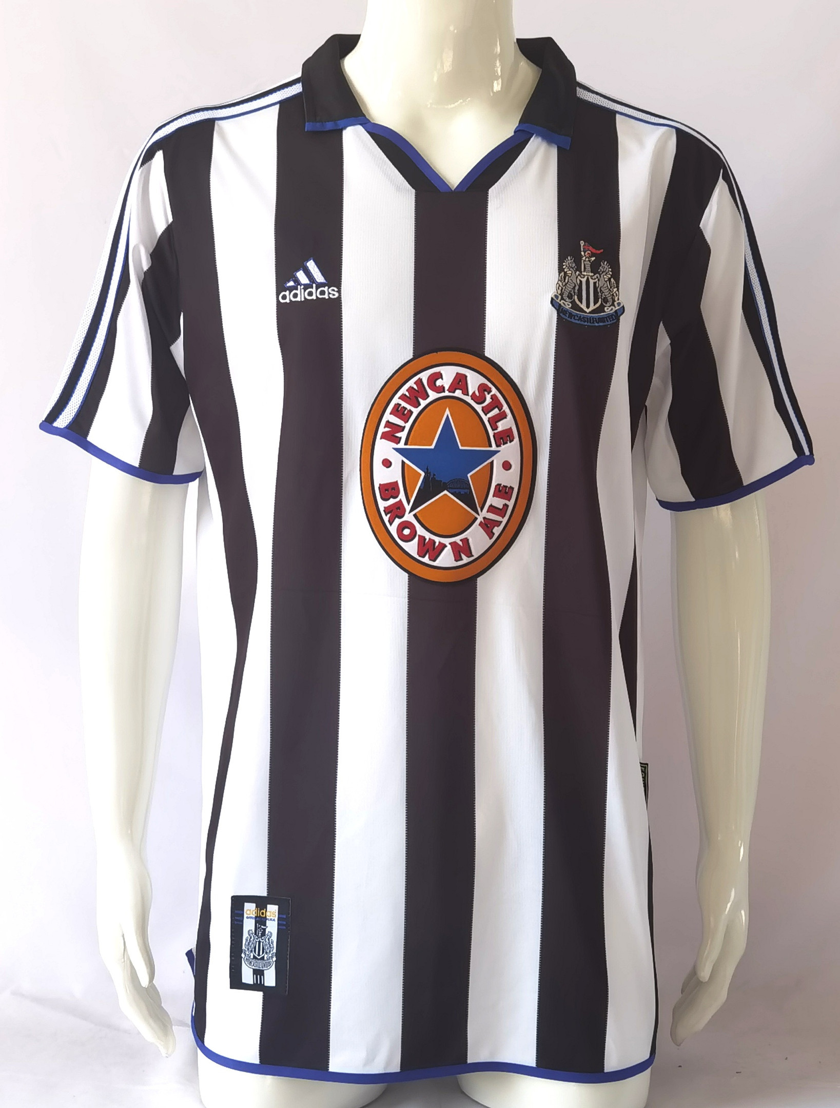 Newcastle United F.C. 1999/2000 Home Retro Men Jersey – White/Black