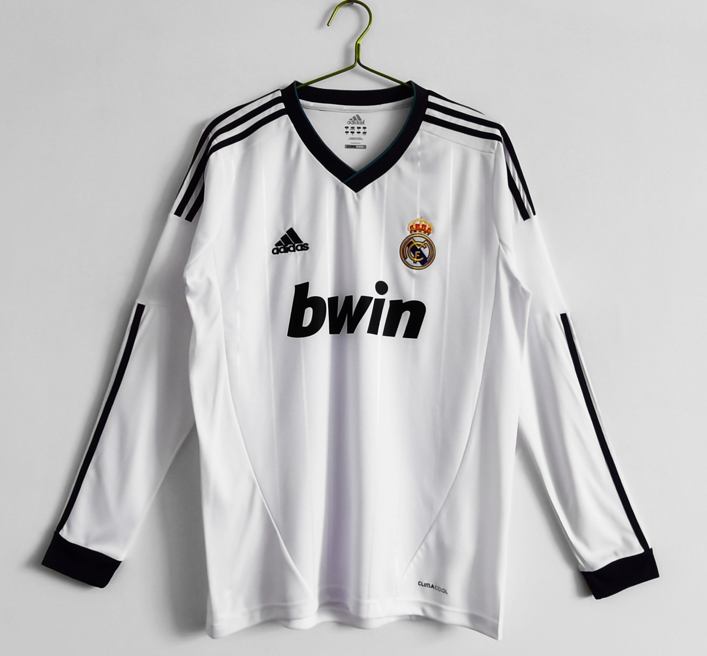 Real Madrid 2012/13 Home Retro Long Sleeve Men Jersey – White