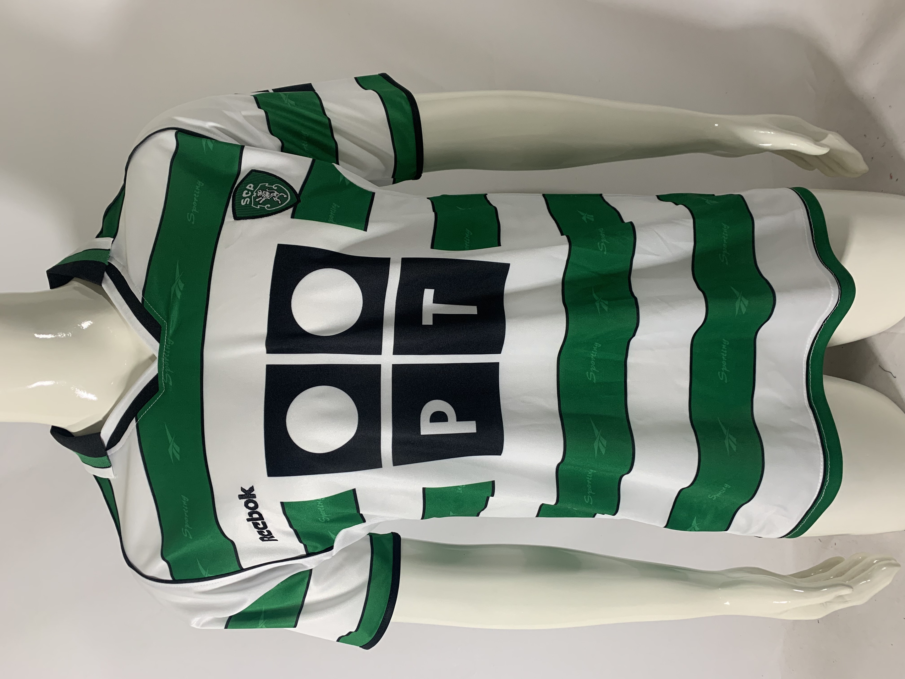 Sporting CP 2001/02 Home Retro Men Jersey – White